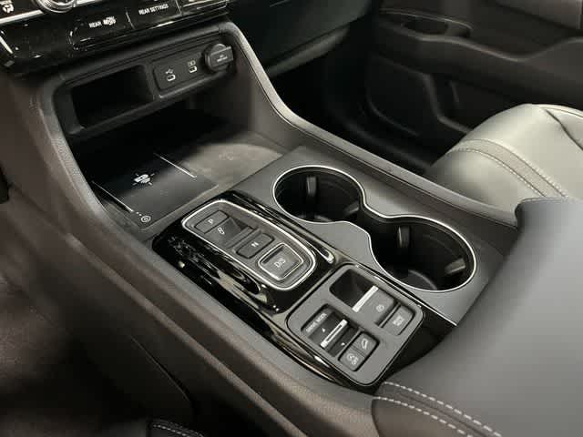 Thumbnail: 2026 Honda Pilot - 15