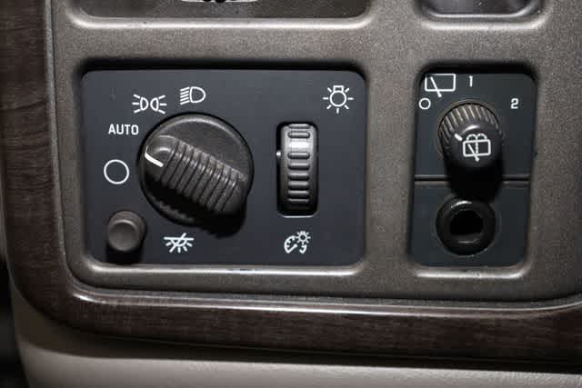 Thumbnail: 2006 GMC Yukon XL - 18