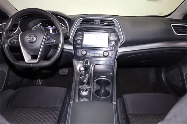 Thumbnail: 2017 Nissan Maxima - 17