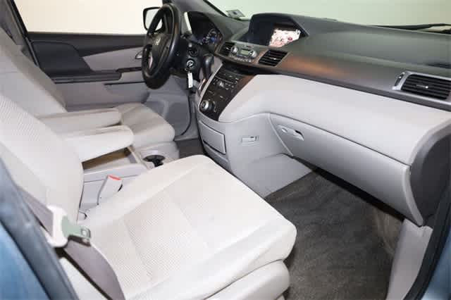 Thumbnail: 2013 Honda Odyssey - 19