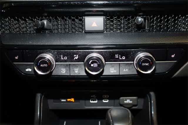 2023 Honda CR-V Sport Touring 30
