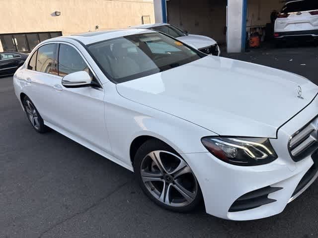 Thumbnail: 2018 Mercedes-Benz E-Class - 19