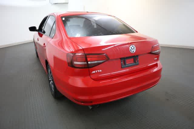Thumbnail: 2018 Volkswagen Jetta - 5