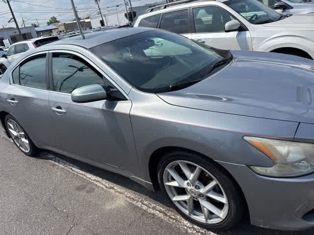 Thumbnail: 2009 Nissan Maxima - 12