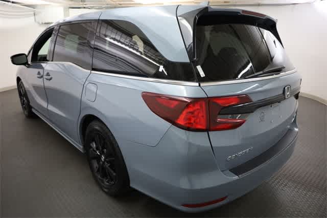 Thumbnail: 2023 Honda Odyssey - 4