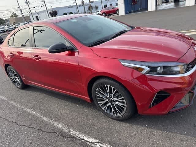 Thumbnail: 2024 Kia Forte - 8