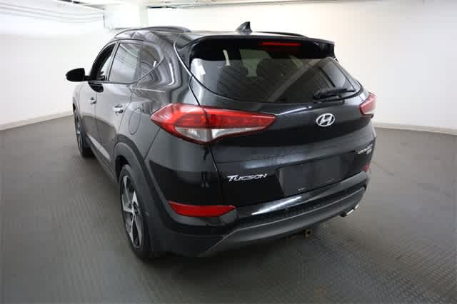 Thumbnail: 2016 Hyundai Tucson - 5