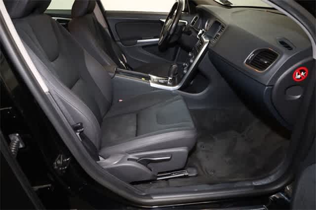 Thumbnail: 2012 Volvo S60 - 20