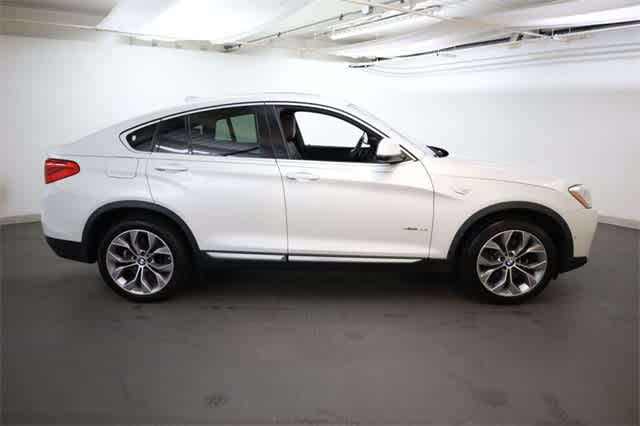 Thumbnail: 2018 BMW X4 - 9
