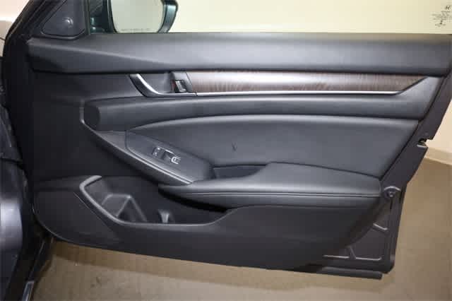 Thumbnail: 2020 Honda Accord - 22