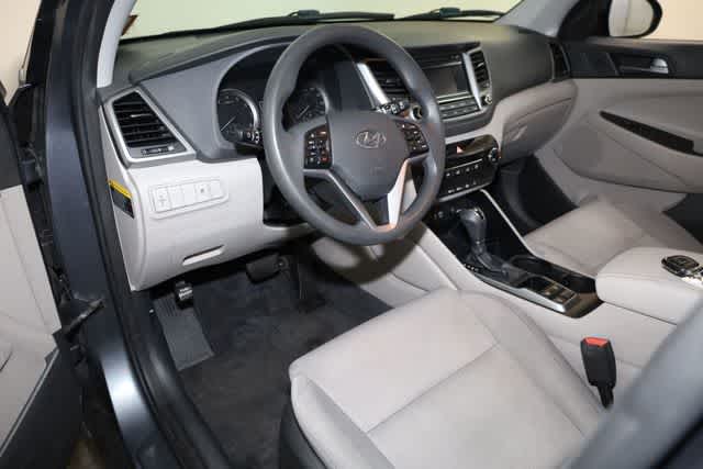 Thumbnail: 2016 Hyundai Tucson - 14