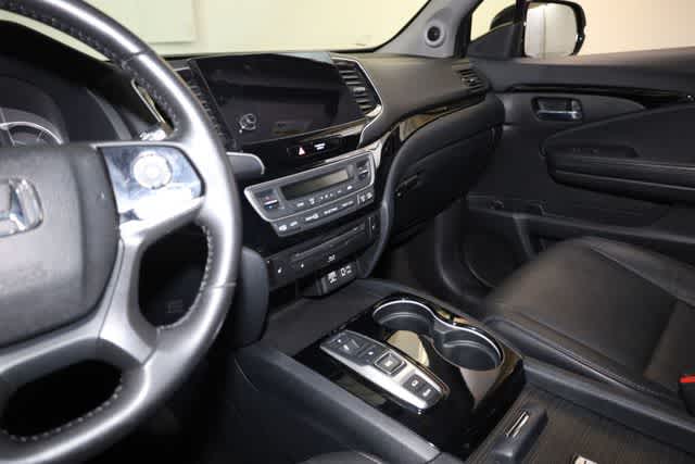 Thumbnail: 2020 Honda Pilot - 23