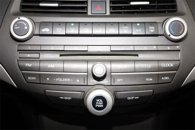 Thumbnail: 2011 Honda Accord - 26