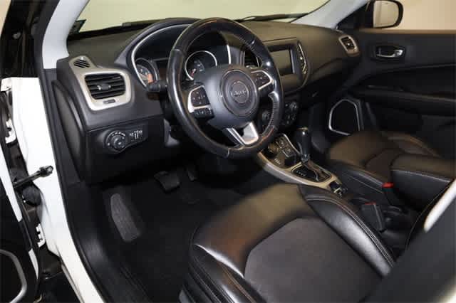 Thumbnail: 2019 Jeep Compass - 14
