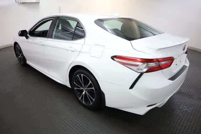 Thumbnail: 2019 Toyota Camry - 3