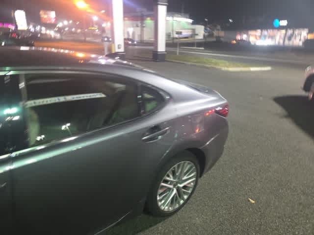 Thumbnail: 2016 Lexus ES - 6