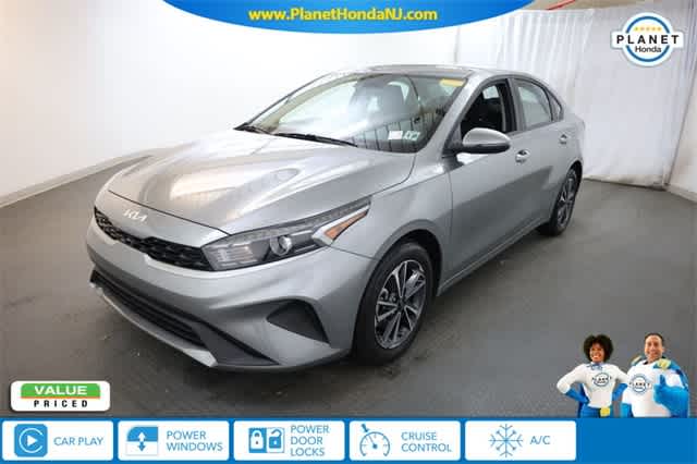 Thumbnail: 2024 Kia Forte - 1