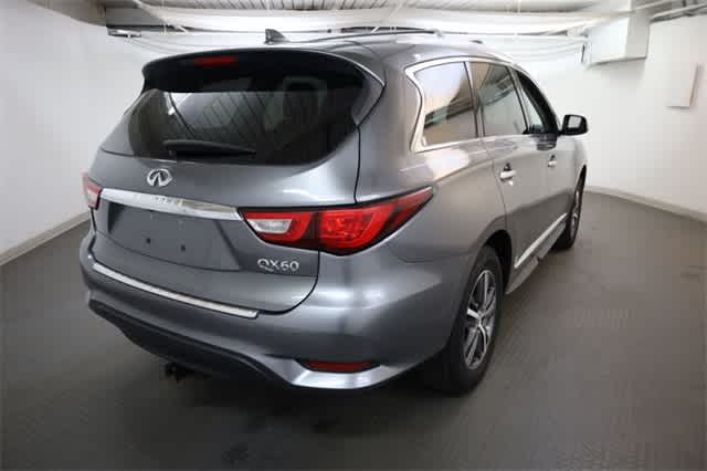 Thumbnail: 2017 INFINITI QX60 - 7