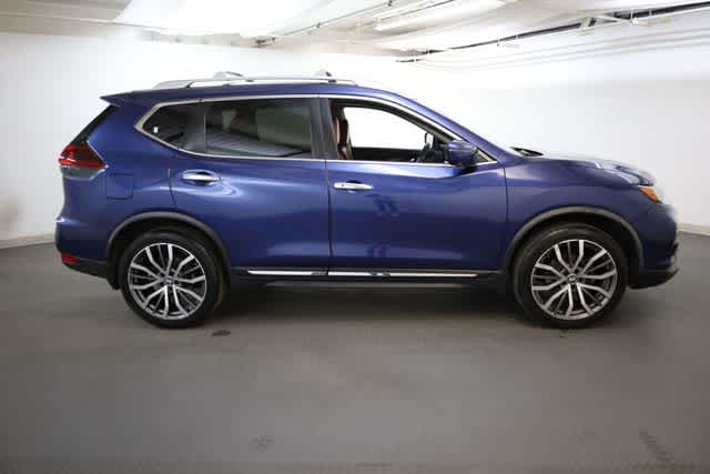 Thumbnail: 2018 Nissan Rogue - 9