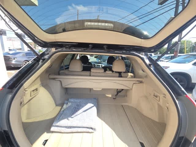 Thumbnail: 2013 Toyota Venza - 30