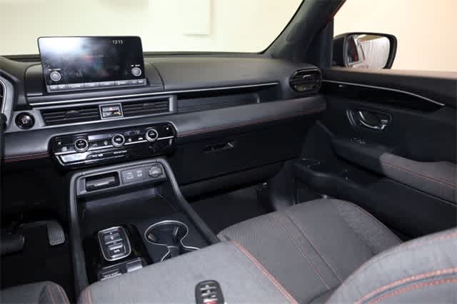 Thumbnail: 2023 Honda Pilot - 18