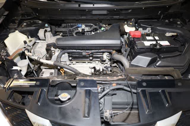Thumbnail: 2015 Nissan Rogue - 37