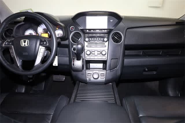 Thumbnail: 2013 Honda Pilot - 17