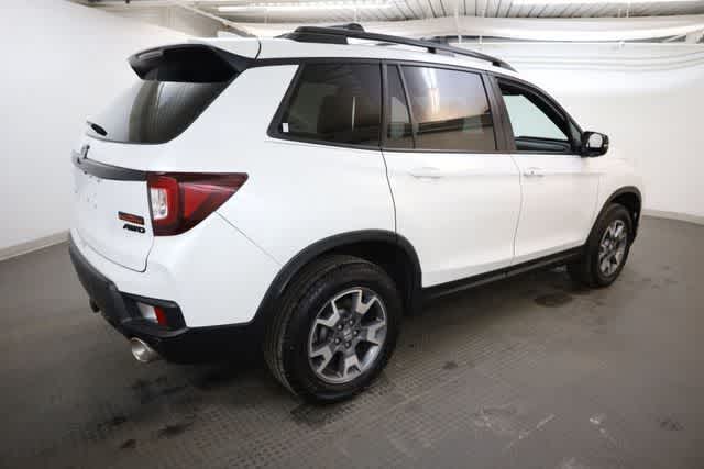 Thumbnail: 2023 Honda Passport - 8