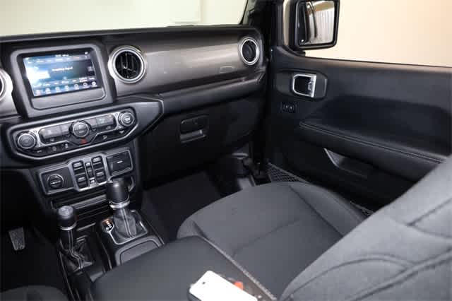 Thumbnail: 2018 Jeep Wrangler - 18