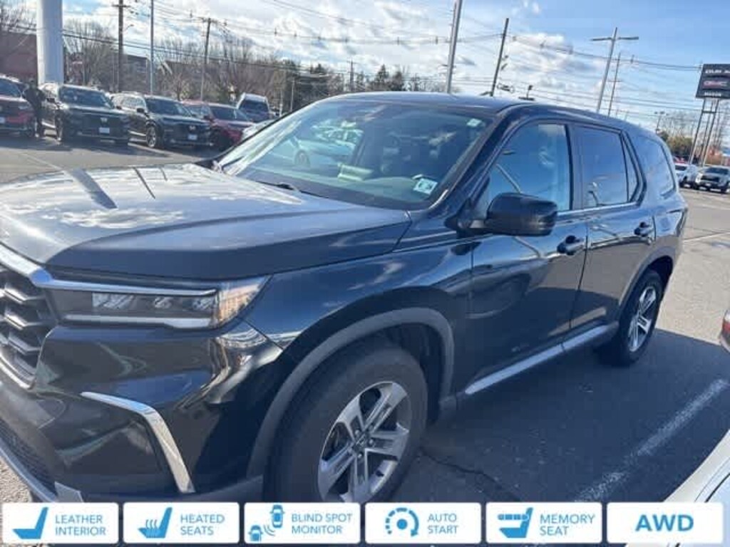 Used 2023 Honda Pilot EX-L 8 Passenger SUV