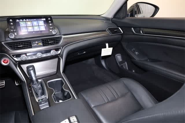 Thumbnail: 2022 Honda Accord - 18