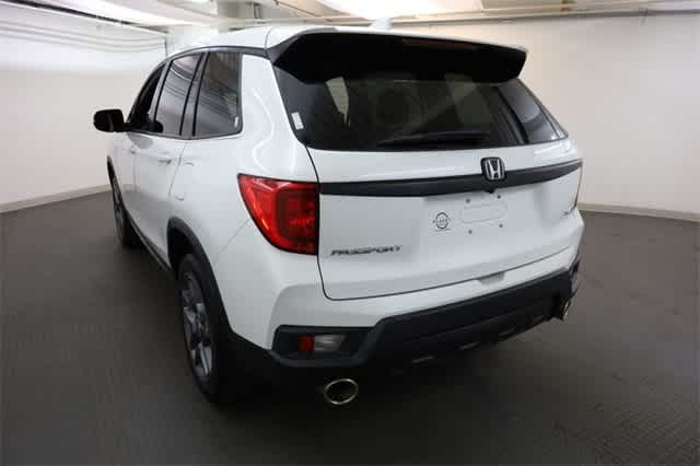 Thumbnail: 2022 Honda Passport - 6