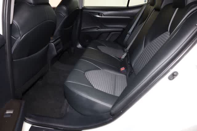 Thumbnail: 2023 Toyota Camry - 21