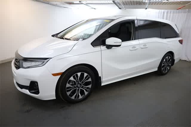 Thumbnail: 2025 Honda Odyssey - 2