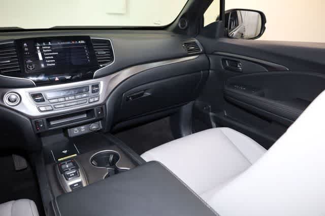 Thumbnail: 2024 Honda Passport - 18