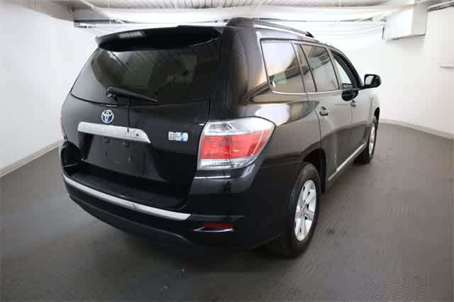 Thumbnail: 2013 Toyota Highlander - 7