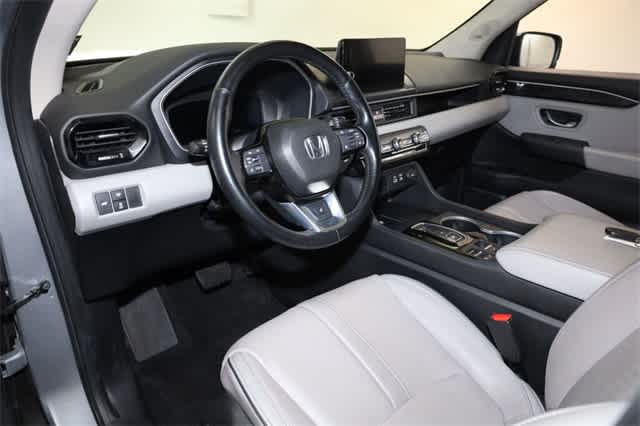 Thumbnail: 2023 Honda Pilot - 14