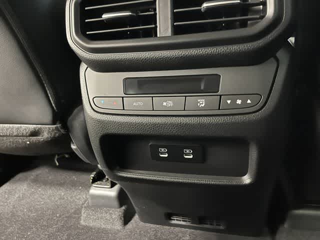 Thumbnail: 2026 Honda Pilot - 24