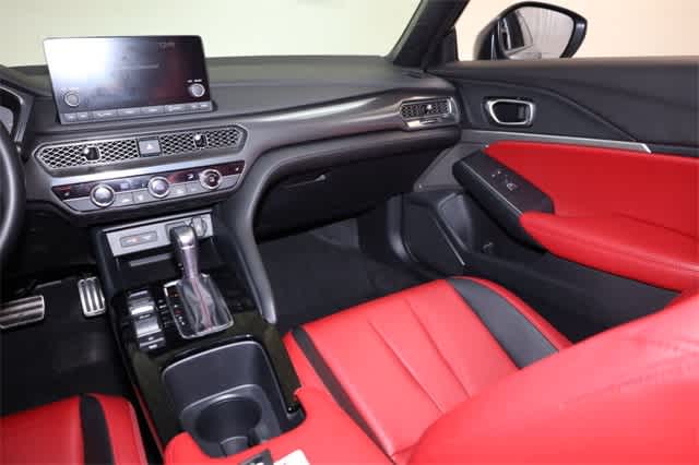 Thumbnail: 2023 Acura Integra - 18