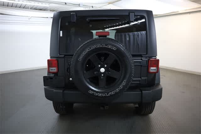 Thumbnail: 2016 Jeep Wrangler - 6