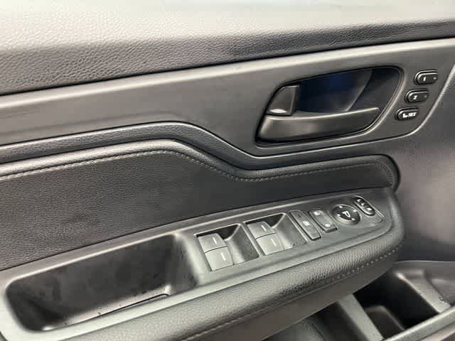 Thumbnail: 2026 Honda Odyssey - 12