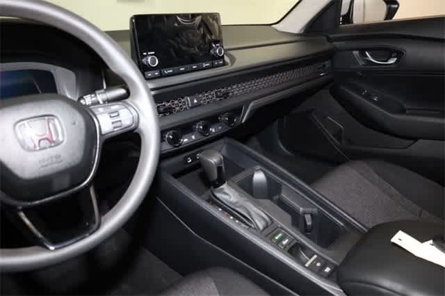 Thumbnail: 2024 Honda Accord - 23