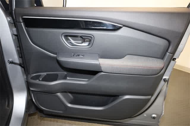 Thumbnail: 2023 Honda Pilot - 24