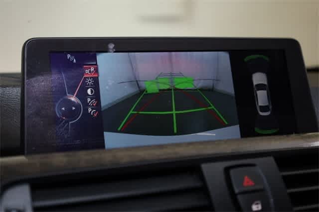 Thumbnail: 2015 BMW 4 Series - 24