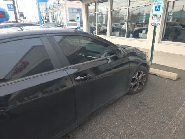 Thumbnail: 2019 Kia Forte - 14