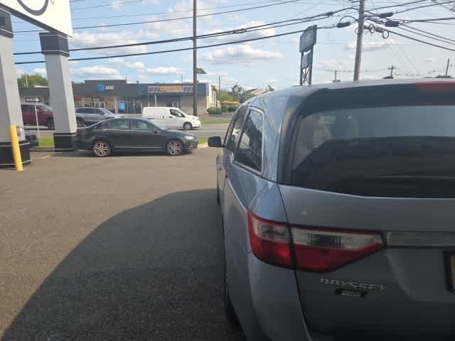 2012 Honda Odyssey EX-L 9