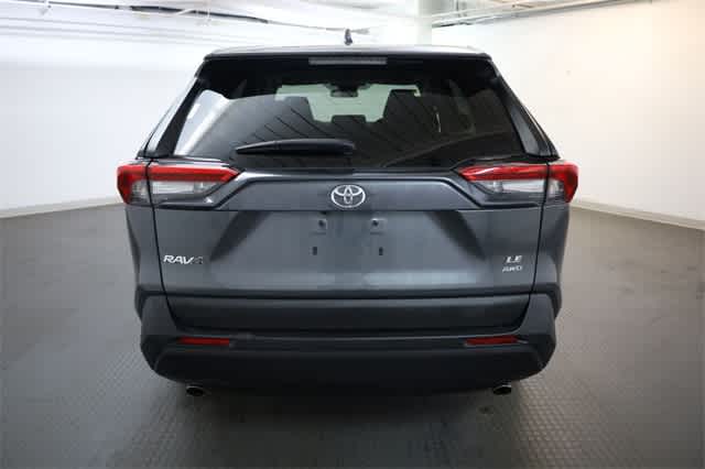 Thumbnail: 2022 Toyota RAV4 - 6