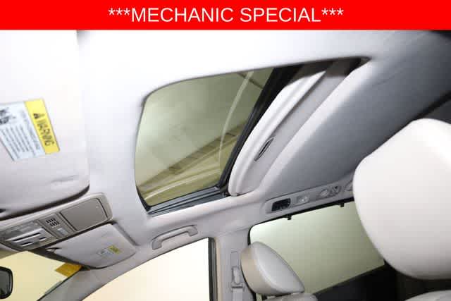 Thumbnail: 2013 Honda Odyssey - 20