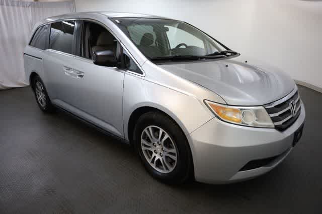 Thumbnail: 2012 Honda Odyssey - 10
