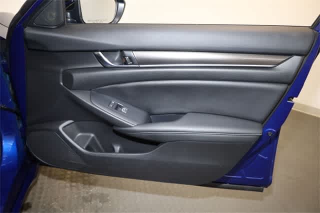 Thumbnail: 2022 Honda Accord - 22